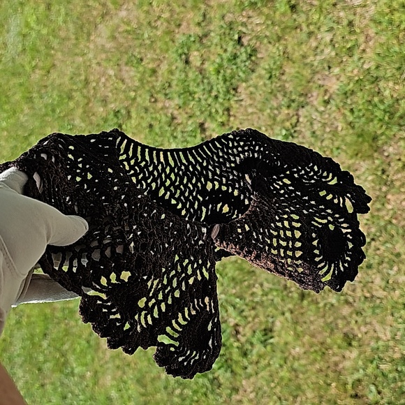 Handmade Crocheted Collar - Picture 9 of 15